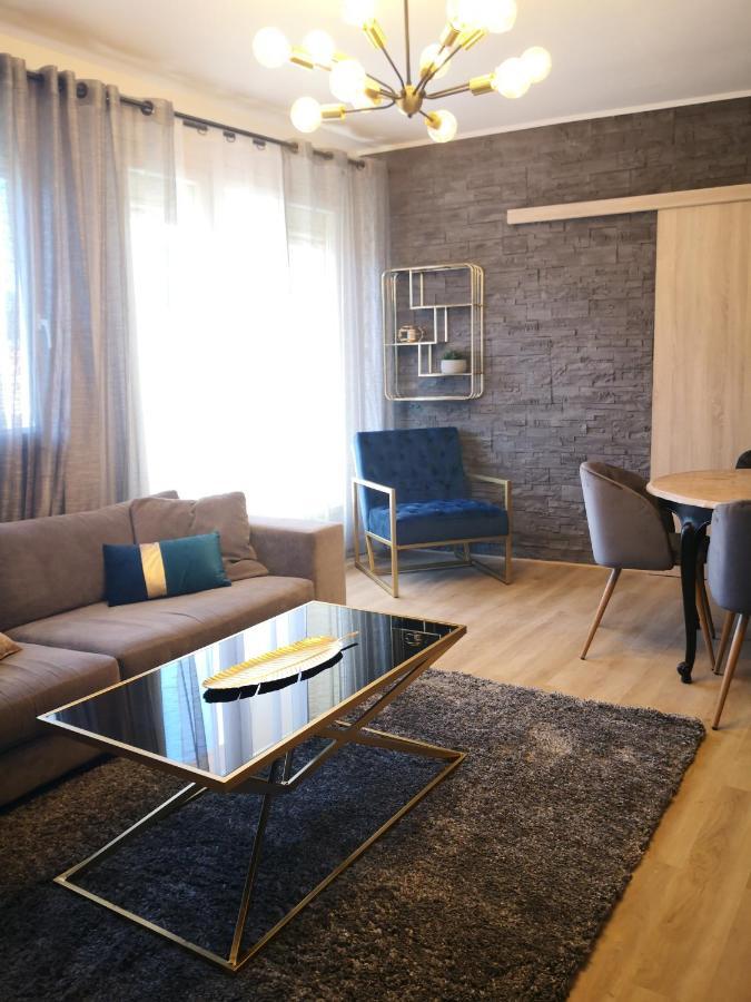 Logement Entier 78 M2, 7 Pers Cosy Et Spacieux Proche Du Centre-Ville Et De La Gare Авиньон Экстерьер фото